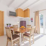Caseta De Vernissa